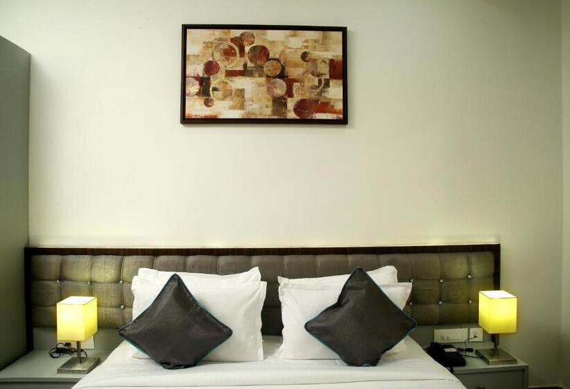 Номер Superior Кровать Кинг, Park Iris Hotels, Mg Road