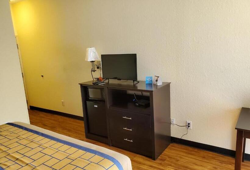Номер Стандарт 2 Двуспальные Кровати, Days Inn By Wyndham Macon I75 North
