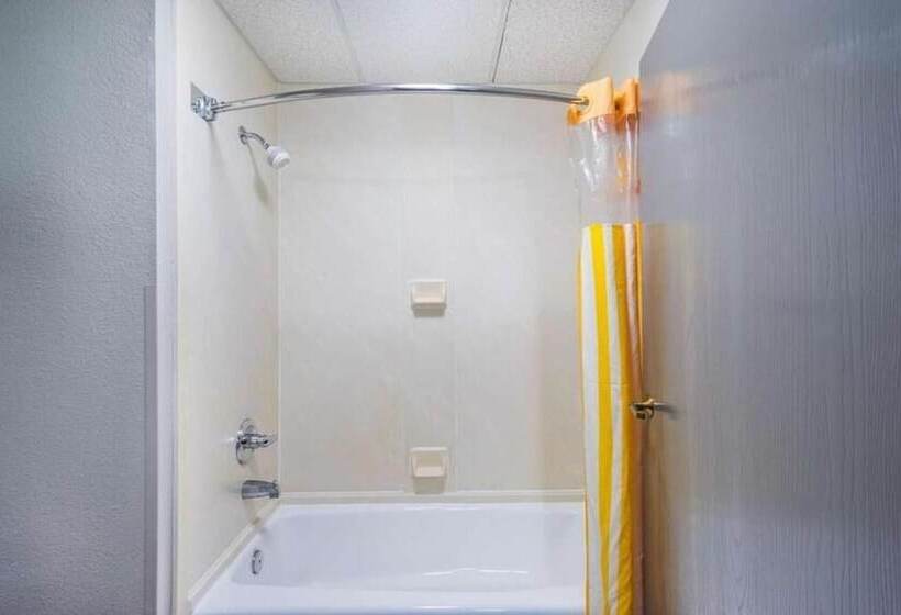 スタンダードルーム, Wingate By Wyndham Memphis East