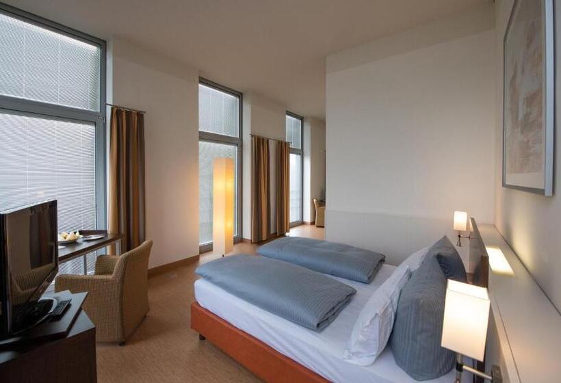 Номер Стандарт Индивидуальный, Livenwork Hotel & Coworking Gvz Ingolstadt