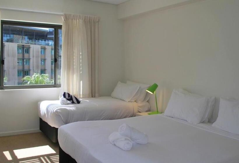 1 Bedroom Apartment Lake View, Darwin Waterfront Short Stay Apartments