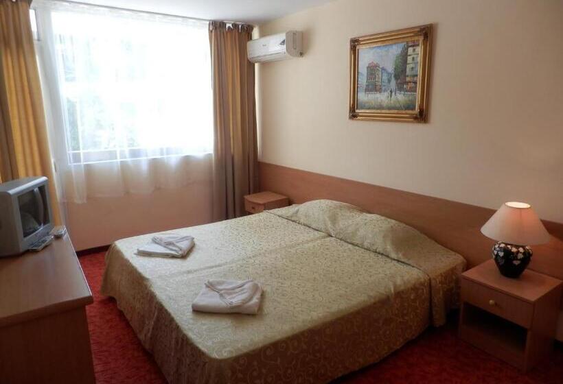 Номер Economy, Ahilea Hotel   Free Pool Access