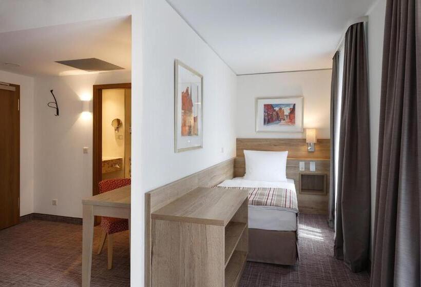 Апартаменты 1 Спальня, Holiday Inn Nürnberg City Centre, An Ihg