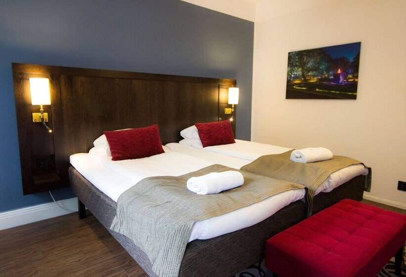 Номер Superior, Grand Hotel Alingsås