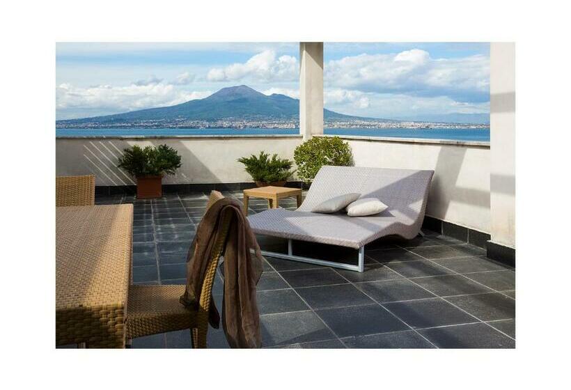 Люкс с Террасой, Towers Hotel Stabiae Sorrento Coast