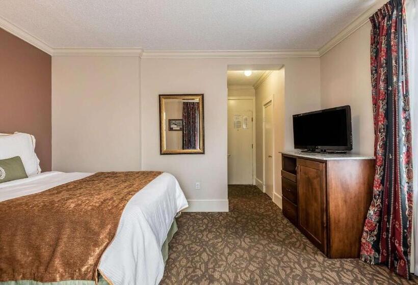 Номер Стандарт, Bothwell Sedalia Central District, Ascend Hotel Collection