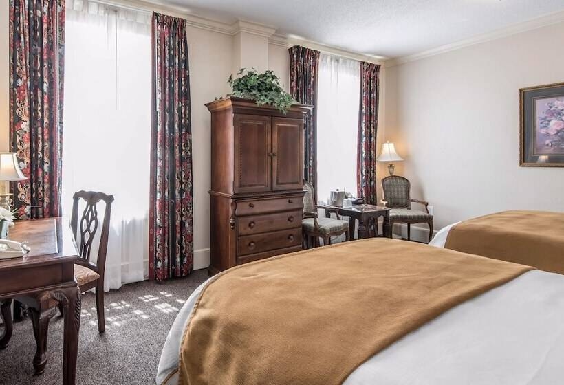 Номер Стандарт 2 Двуспальные Кровати, Bothwell Sedalia Central District, Ascend Hotel Collection