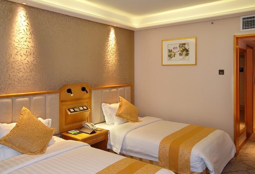 Номер Комфорт, Guangdong Hotel Free Shuttle & Registration Counter Service During Canton Fair