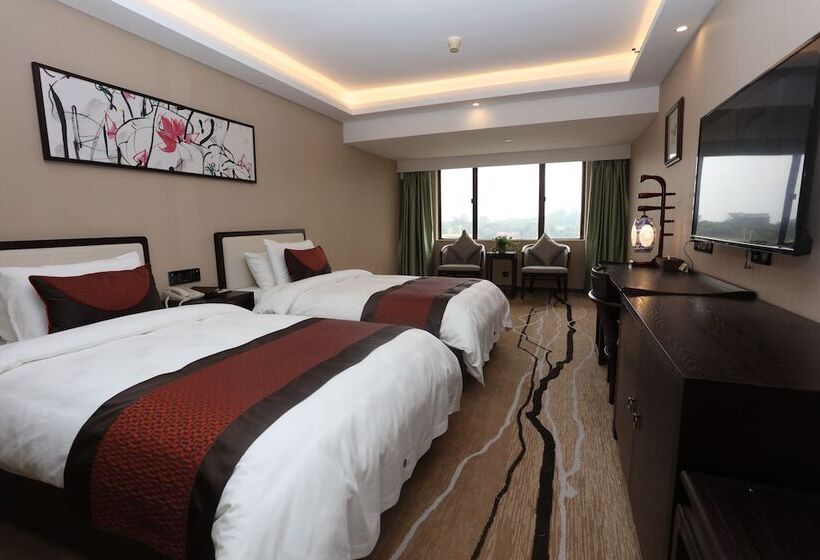 Номер Superior, Guangdong Hotel Free Shuttle & Registration Counter Service During Canton Fair