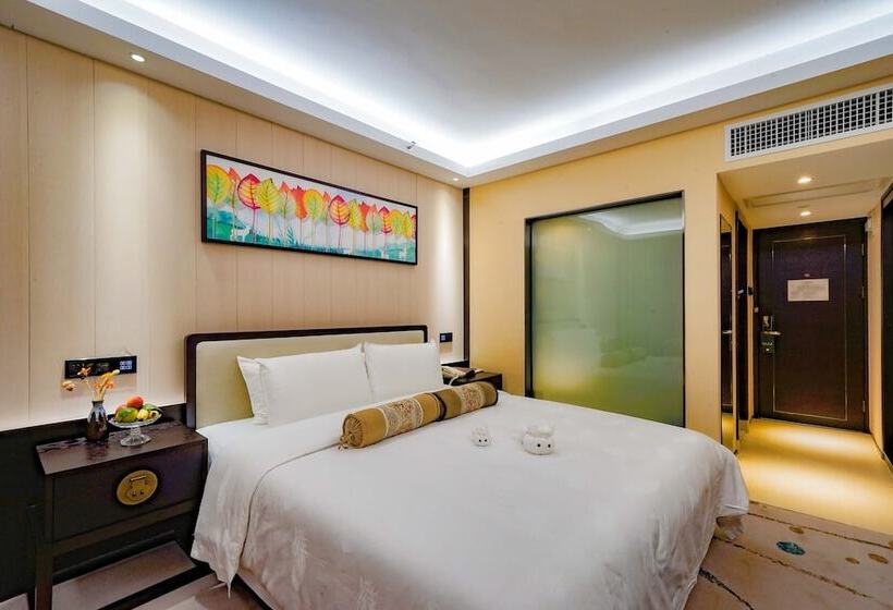 Номер Superior, Guangdong Hotel Free Shuttle & Registration Counter Service During Canton Fair