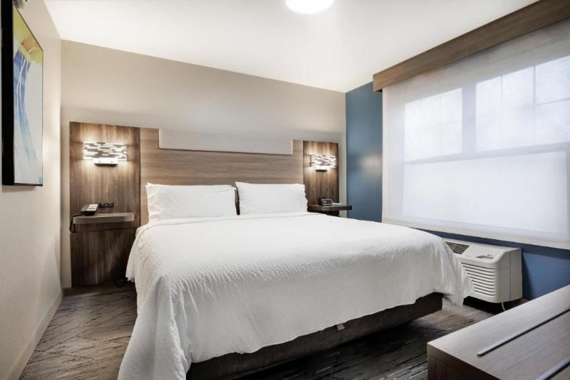 Стандартный Номер Кровать Кинг, Holiday Inn Express & Suites Zion By Ihg