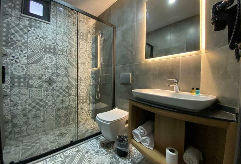 豪华海景房带阳台, Csk Otel
