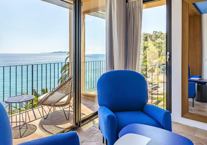 Номер Deluxe Вид на Море с Балконом, Hôtel Le Bailli De Suffren