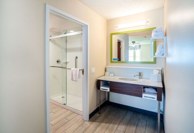 Люкс, Hampton Inn & Suites By Hilton West Little Rock