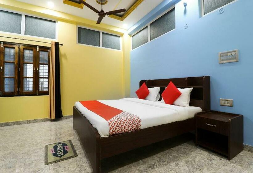 Номер Стандарт, Flagship Fanatic Inn And Banquet Near Chaudhary Charan Singh International Airport