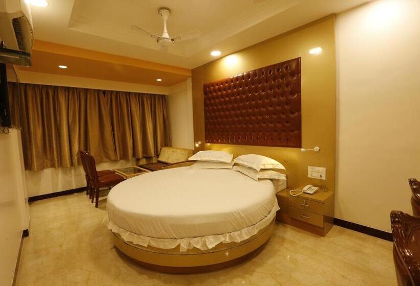 Номер Deluxe, Ravikiran Alibaug