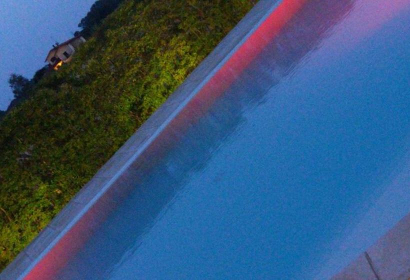 Номер Стандарт, Marinella B&b
