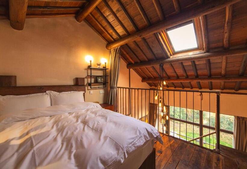 Номер Стандарт Вид на Горы, Mohe Hostel