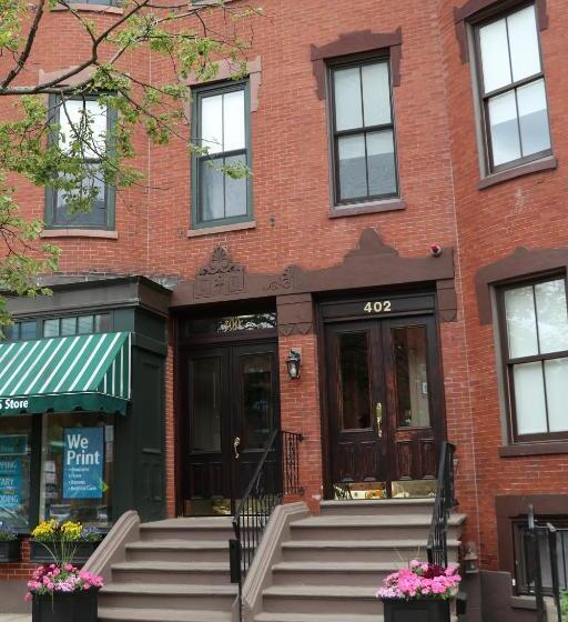 스탠다드 스튜디오, Stylish Studio In Boston Brownstone, C.ave #21