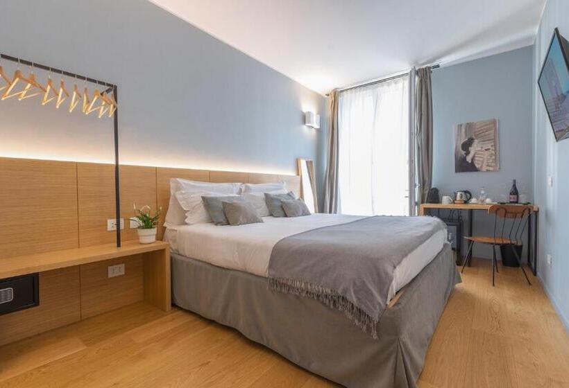 سوییت با استخر, Archè Design Rooms And Suites