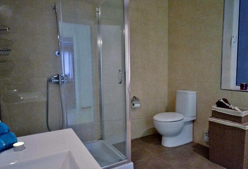 اتاق اکونومی, City Living Suite Tk 2 Rm 4