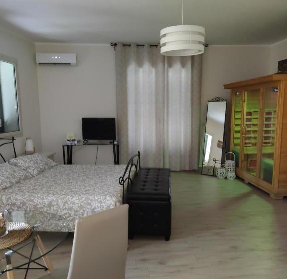 اتاق لوکس, La Porta Dell'alcantara