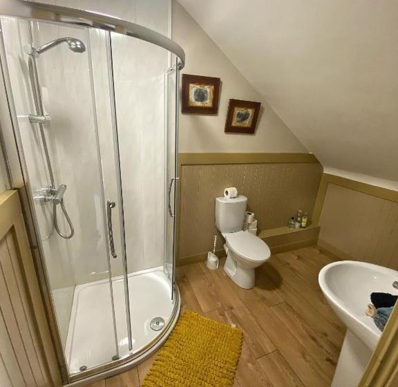 Семейный Номер Deluxe, Dulrush Lodge Guest House, Restaurant And Self Catering