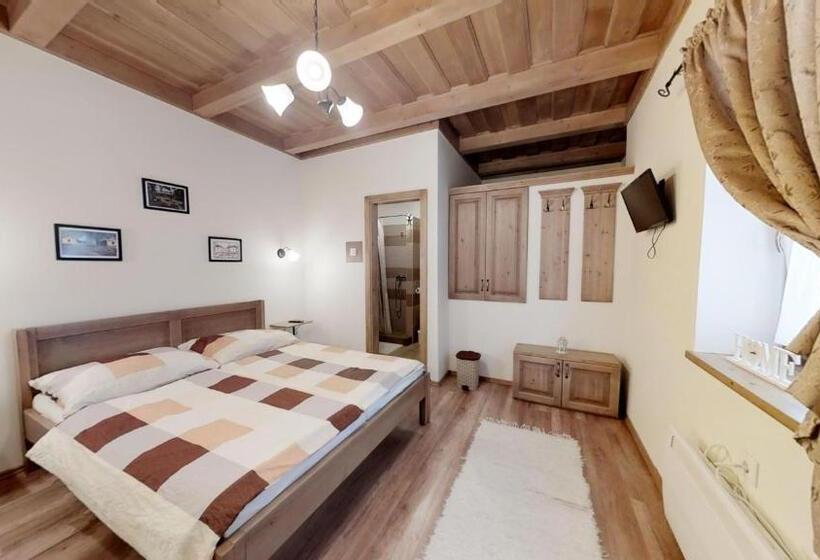 Апартаменты Deluxe 1 Спальня, Tóth Vendégház és Apartmanház újfehértó