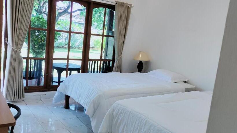Номер Deluxe, Bayumantra Bungalows