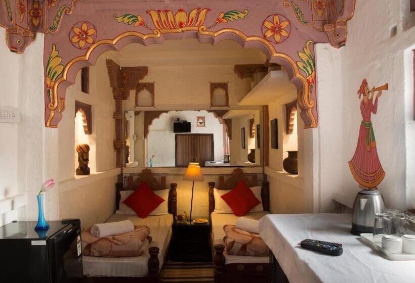 اتاق اکونومی, Jewel Palace Haweli