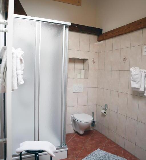 Трежместный Номер Economy, Gruyère Rooms