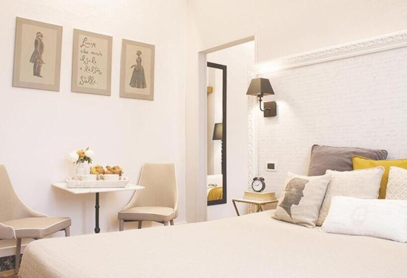اتاق استاندارد سه نفره, Accanto Al Centro B&b