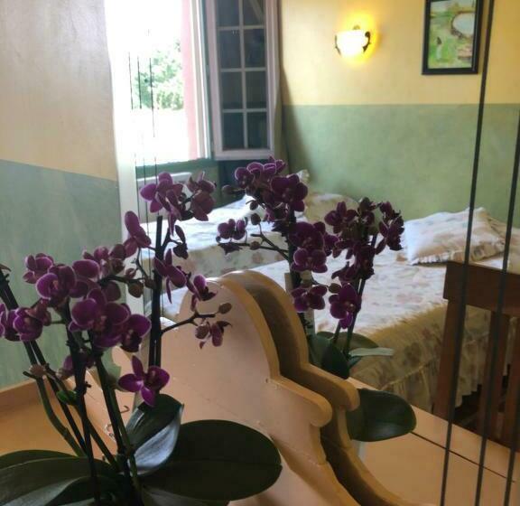Family Suite, Mas De La Montille