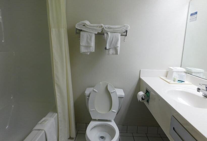 스탠다드 룸 더블 침대 2개, Quality Inn & Suites Thomasville