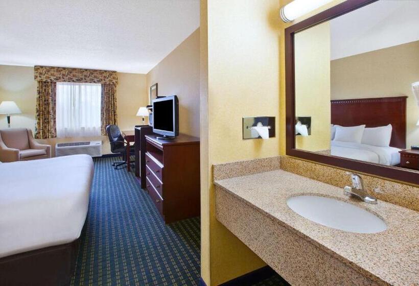 Стандартный Номер Кровать Кинг, Quality Inn Marshall Near I69