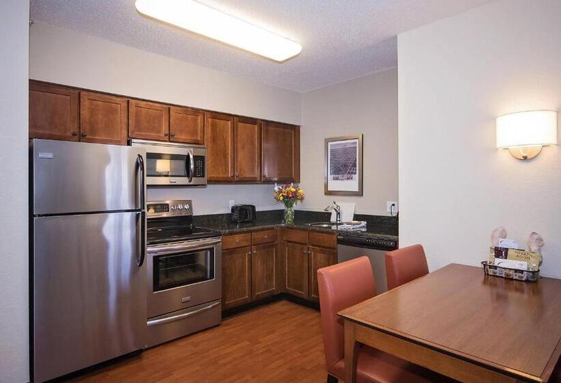 Люкс Вид на Город, Residence Inn Rochester Mayo Clinic Area
