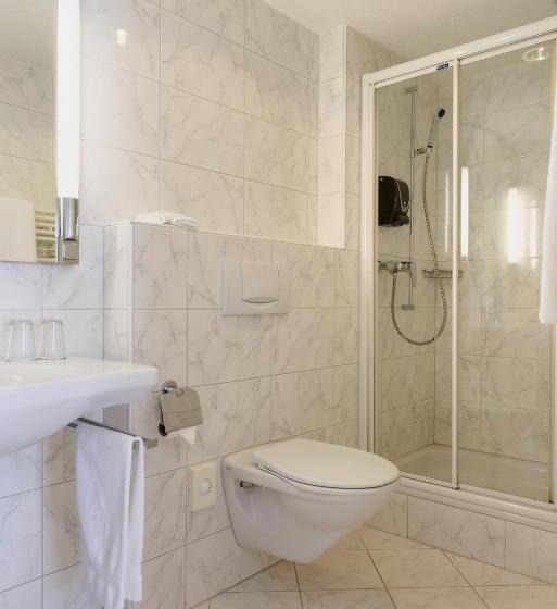 سوییت جونیور, Kunsthotel Linde Garni