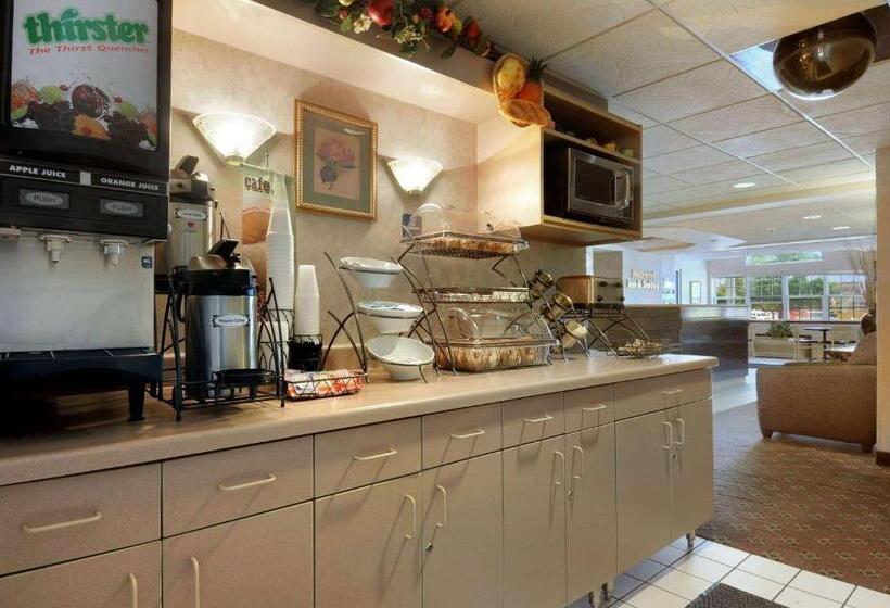 Номер Deluxe Адаптированный для Инвалидов, Microtel Inn & Suites By Wyndham Bloomington Msp Airport