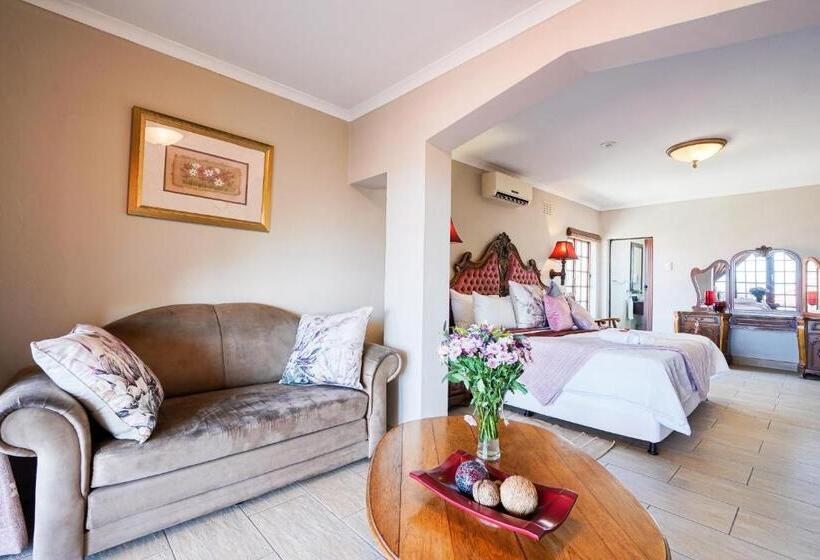 Семейный Номер, Villa Le View Guesthouse