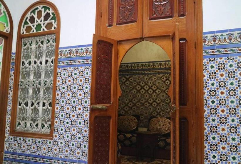 스탠다드 룸 공동 욕실, Riad Soul Of Tetouan
