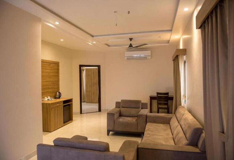 Family Suite, Sun Hotel And Resort, Mount Abu