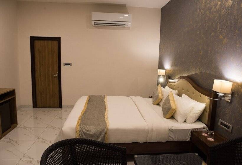 Дом 1 Спальня, Sun Hotel And Resort, Mount Abu