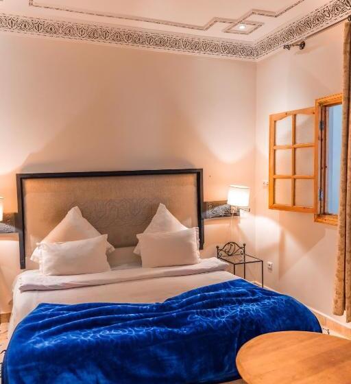 Президентский Люкс, Kasbah Alili