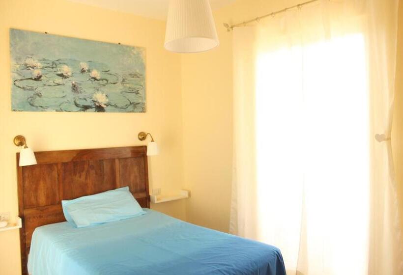 Номер Стандарт, B&b Il Falco E L'ulivo