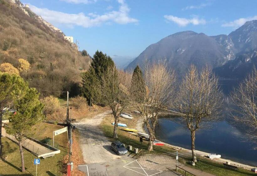 Номер Стандарт, Al Lago