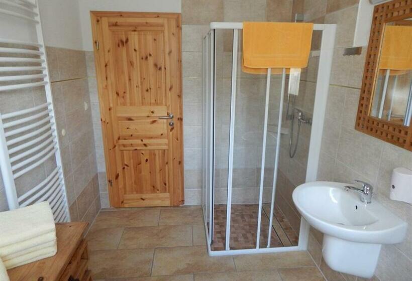 Апартаменты 1 Спальня с Террасой, Pension + Apartments Tor Zum Spreewald