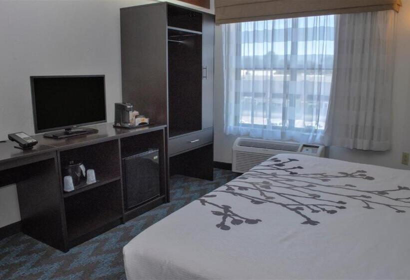 장애인을 위한 킹사이즈 침대 스탠다드 룸, Sleep Inn Lake Wright  Norfolk Airport