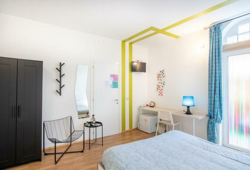 Номер Стандарт с Террасой, Maison44