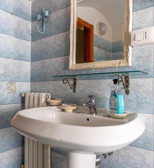 Люкс 2 Спальни, Villa Carol Appartamento E B&b