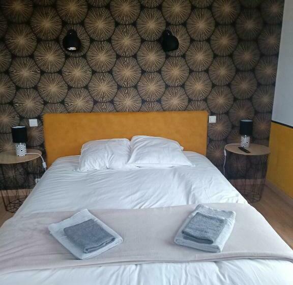Номер Deluxe с Балконом, Relais De La Tour